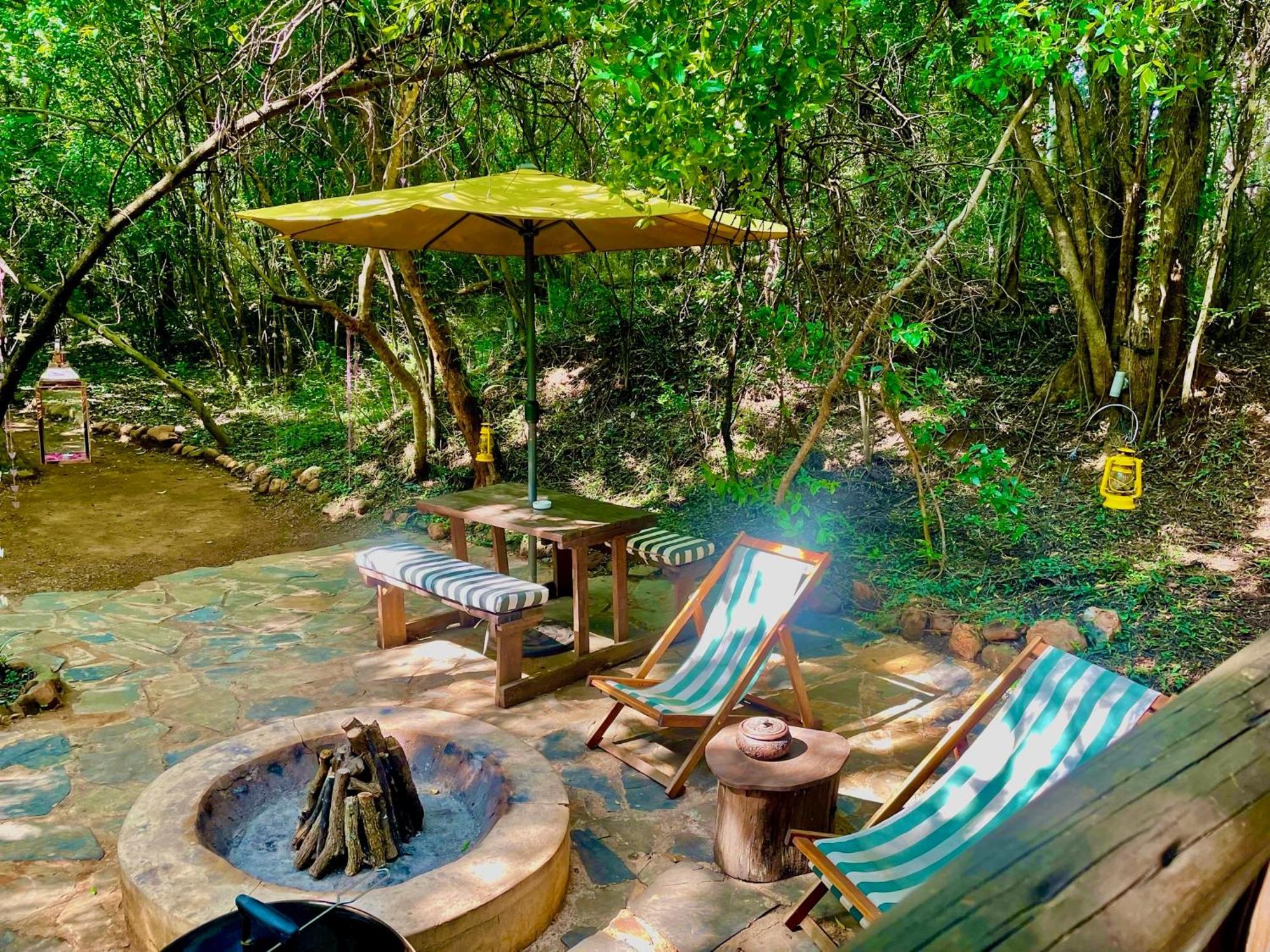 Iris Retreat & Island Day Spa Hartbeespoort Bagian luar foto