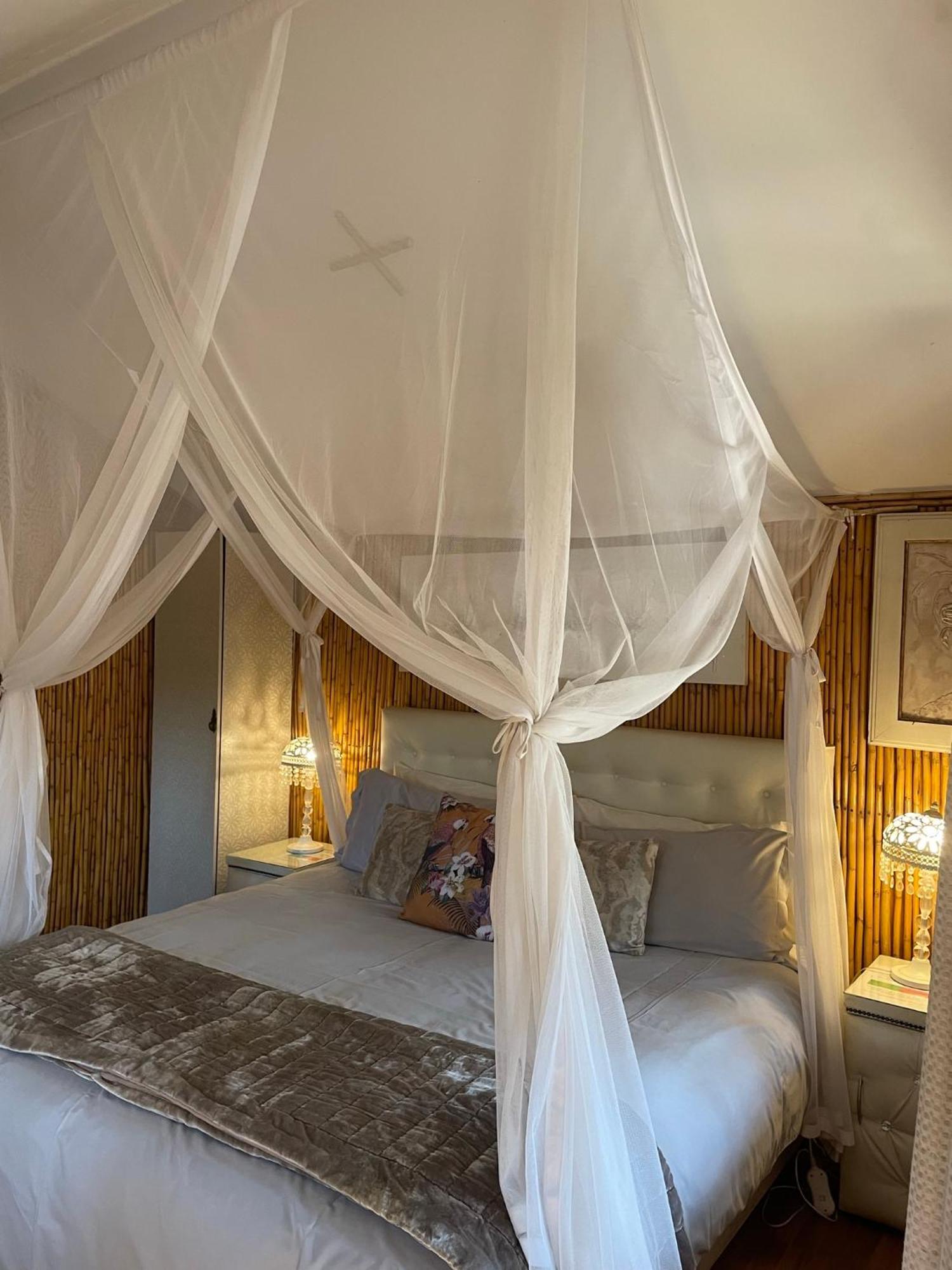 Iris Retreat & Island Day Spa Hartbeespoort Bagian luar foto