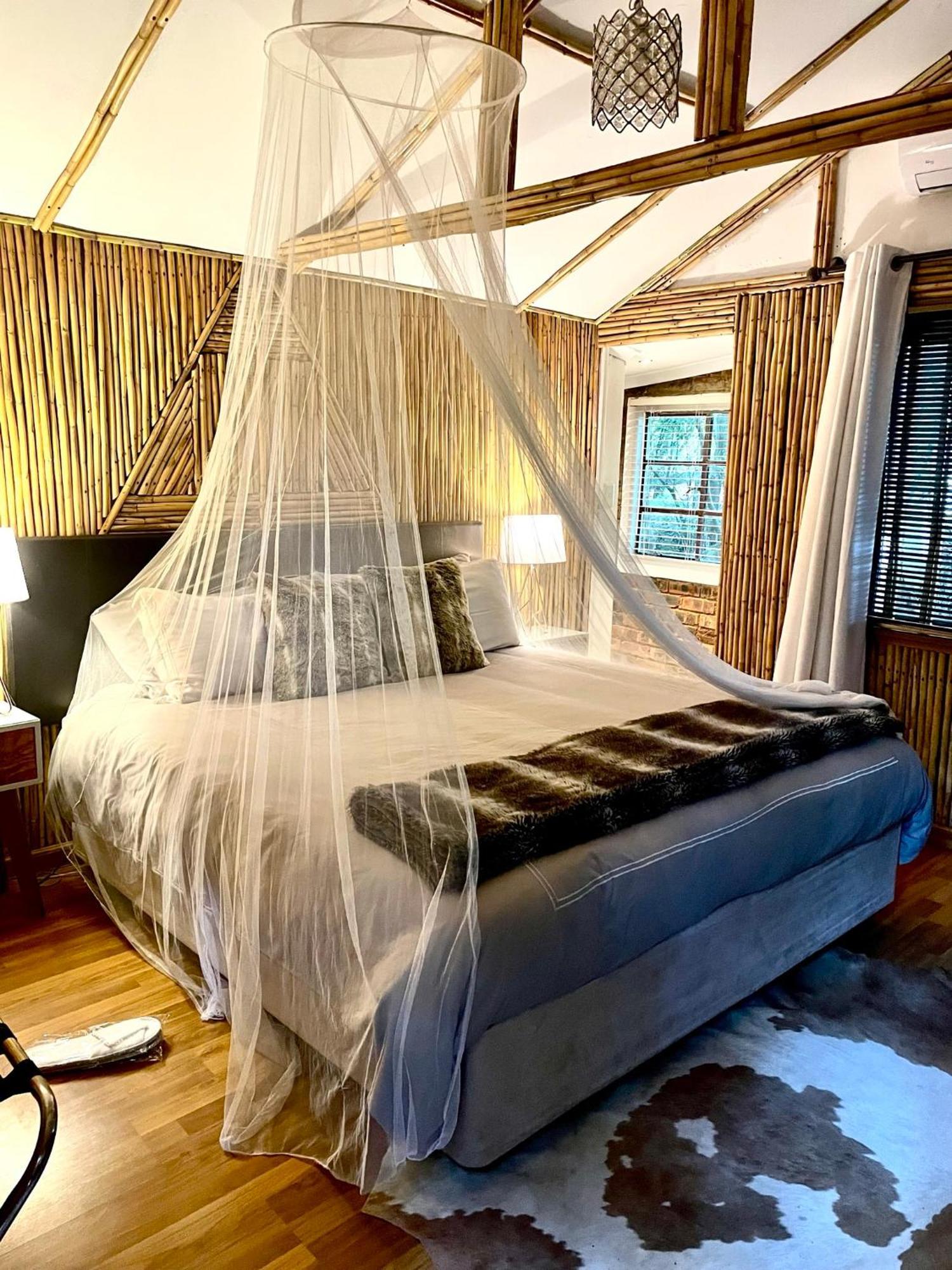 Iris Retreat & Island Day Spa Hartbeespoort Bagian luar foto